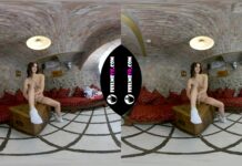 Virtual Reality Nude Photosession Backstage With Teenager Viola Kat