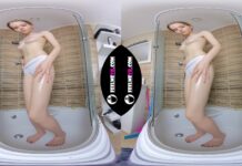 Juna Lot Oil On Teenie Titties And Panties Virtual Reality