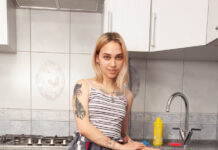 Skinny Punk Chick Fingers Her Cunt In The Kitchen