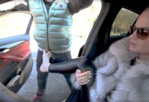 Sabdeluxe – Car Footjob